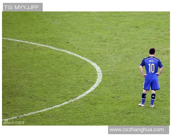 足球巨星背影贴纸设计集锦展现运动魅力与个性风采